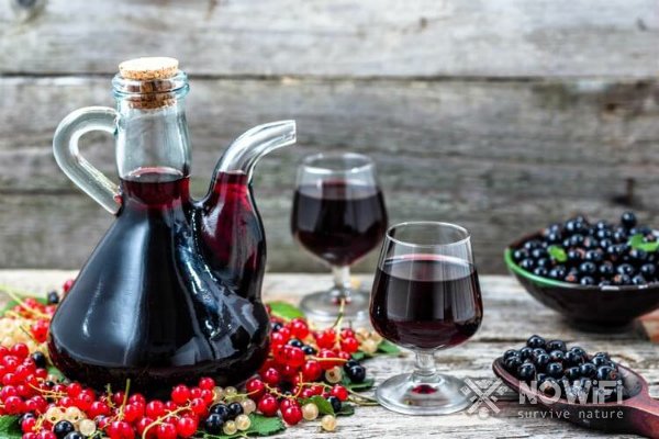Вино из черной смородины: приготовление в домашних условиях